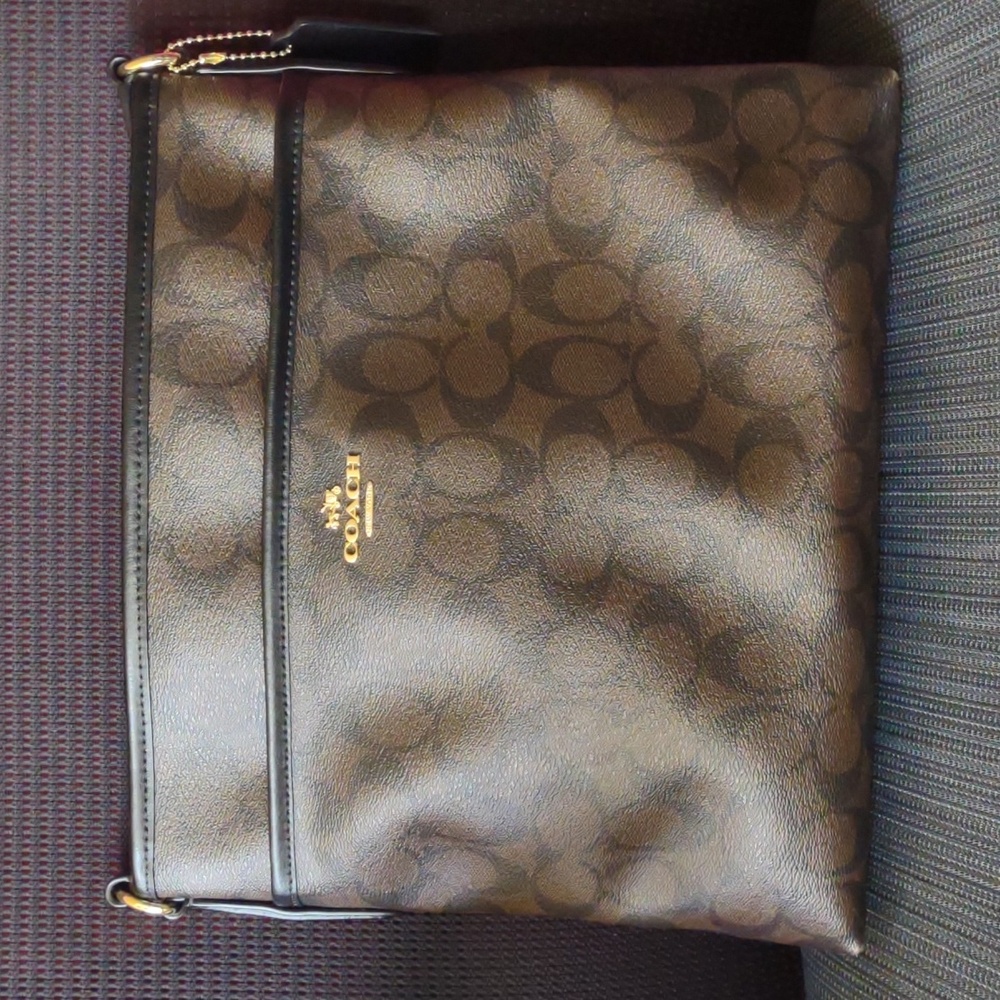 Coach file bag/crossbody